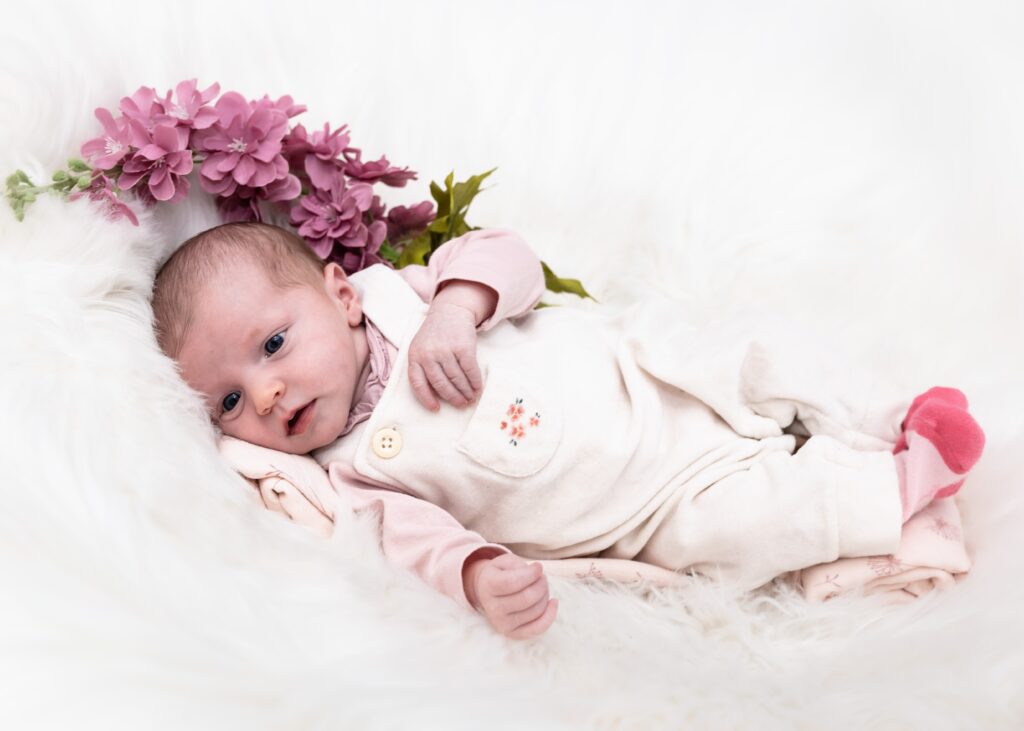 Photographie d'un nouveau-né en studio à Colmar
